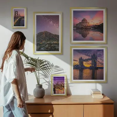Set of 5 wall art pieces Landscapes of mountain cities at night
