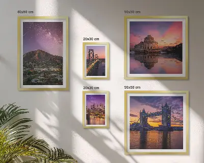 Set of 5 wall art pieces Landscapes of mountain cities at night