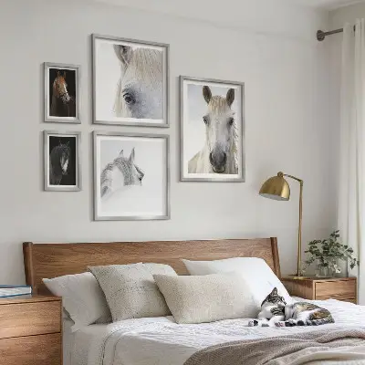 Gallery wall Horse portraits in artistic styles