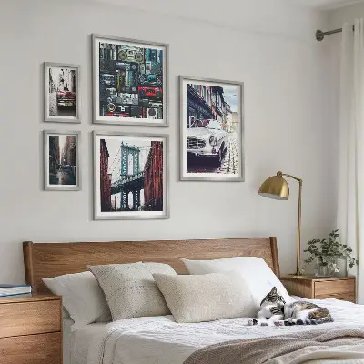 Framed photo set Stylish cars and street architecture