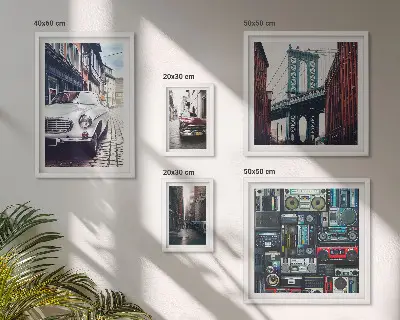 Framed photo set featuring stylish cars and street architecture