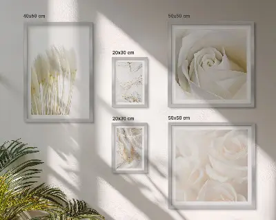 Gallery wall White rose marble accents