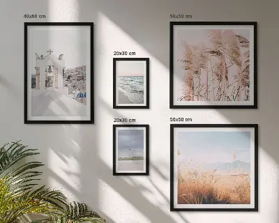 Gallery wall Stylish seaside landscapes