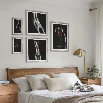 Gallery wall Elegant modern accents Black and red