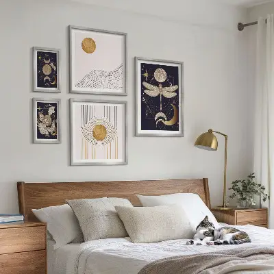 Gallery wall Stylish space insect motifs