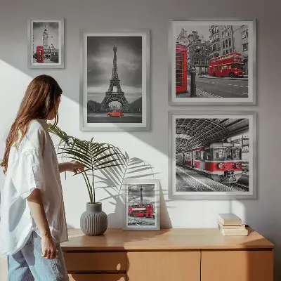 Framed photo set Stylish views of London and Paris