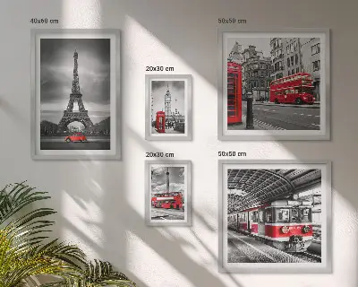 Framed photo set Stylish views of London and Paris