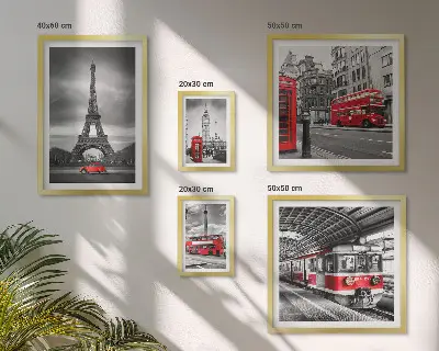 Framed photo set Stylish views of London and Paris