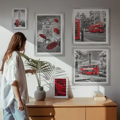 Set of 5 wall art pieces London motifs red accents