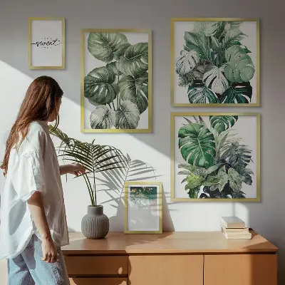 Set of 5 wall art pieces Modern plant motifs
