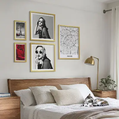 Set of 5 wall art pieces Stylish accents of Paris fashion