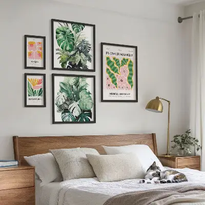 Set of 5 wall art pieces with bohemian flower plant motifs