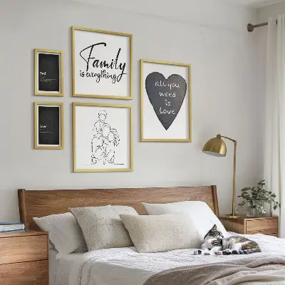Gallery wall Family values, love, closeness