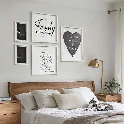 Gallery wall Family values, love, closeness