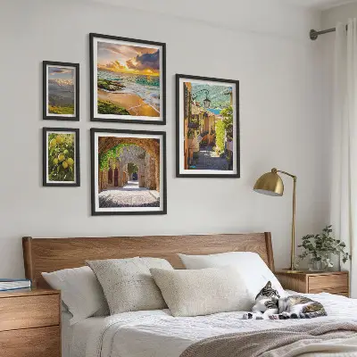 Gallery wall Charming streets and landscapes