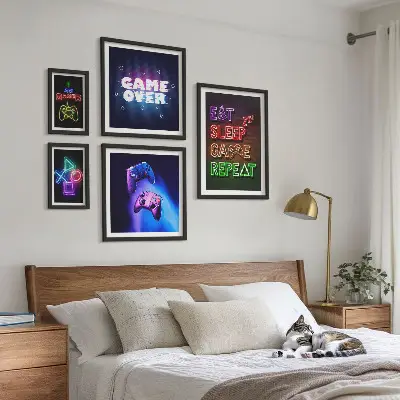 Gallery wall Neon computer game themes