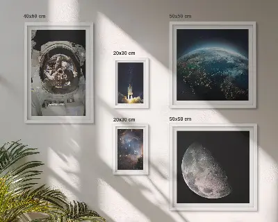 Gallery wall Astronaut's space discoveries