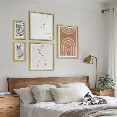 Framed photo set Stylish abstract figures