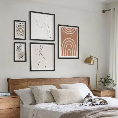Framed photo set Stylish abstract figures