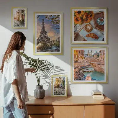 Set of 5 wall art pieces Atmospheric views of the cafe