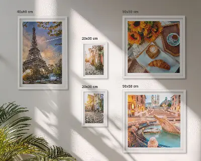 Set of 5 wall art pieces Atmospheric views of the cafe