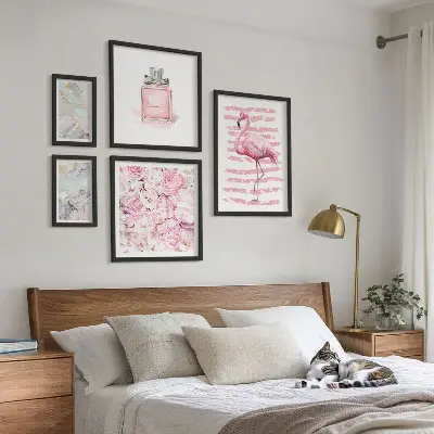 Gallery wall Stylish pink accents with flamingo flowers