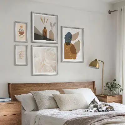 Gallery wall Boho plant decorations