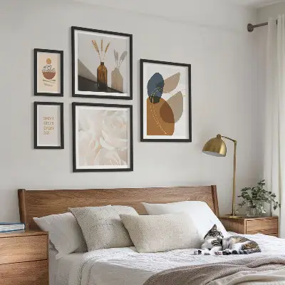 Gallery wall Boho plant decorations