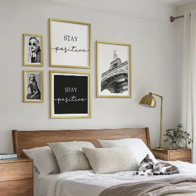 Set of 5 wall art pieces Stylish graphics fashion Paris