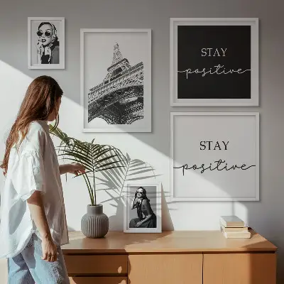 Set of 5 wall art pieces Stylish graphics fashion Paris