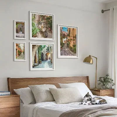 Gallery wall Charming streets with flowers