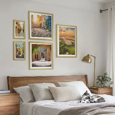 Set of 5 wall art pieces Charming, picturesque streets
