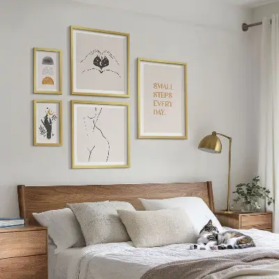 Framed photo set featuring positive minimalist motivational quotes
