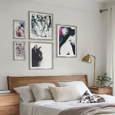 Framed photo set Stylish abstract portraits