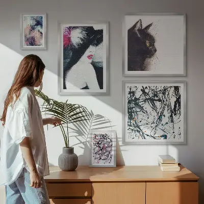 Framed photo set Stylish abstract portraits