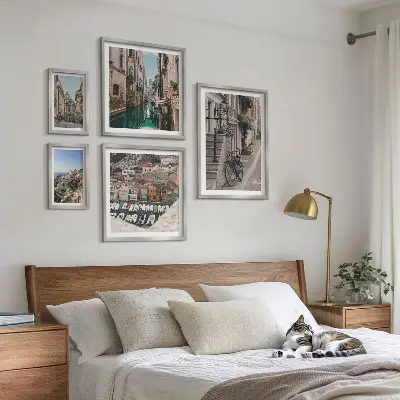 Gallery wall Charming European streets