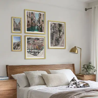 Gallery wall Charming European streets