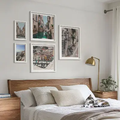 Gallery wall Charming European streets