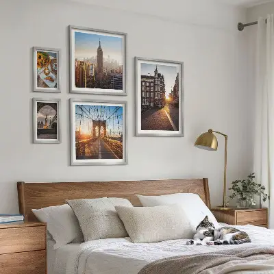 Framed photo set Charming city architecture