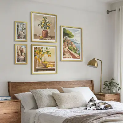 Gallery wall Charming Mediterranean views