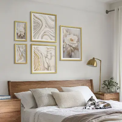 Framed photo set Abstract floral motifs, elegance