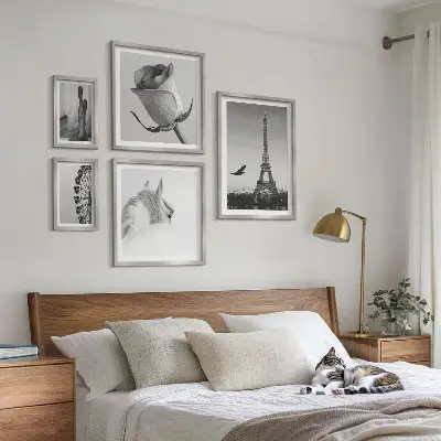 Set of 5 wall art pieces Stylish black and white images
