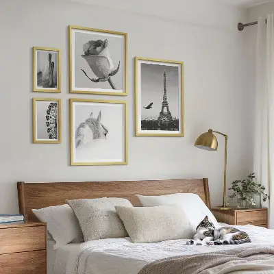 Set of 5 wall art pieces Stylish black and white images
