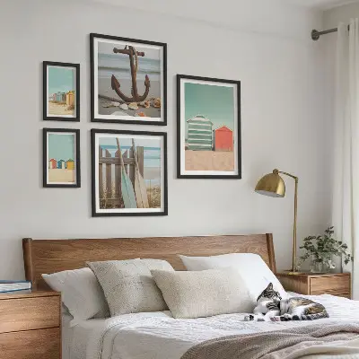 Set of 5 wall art pieces Stylish seaside beach houses