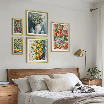 Gallery wall Fruity floral compositions