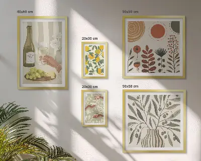 Gallery wall Stylish wine decorations