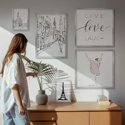 Gallery wall Stylish Parisian inspirations