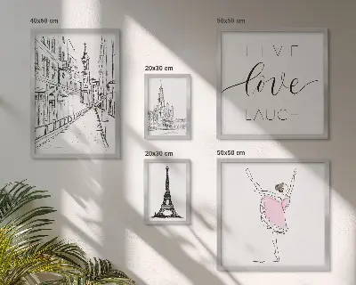 Gallery wall Stylish Parisian inspirations