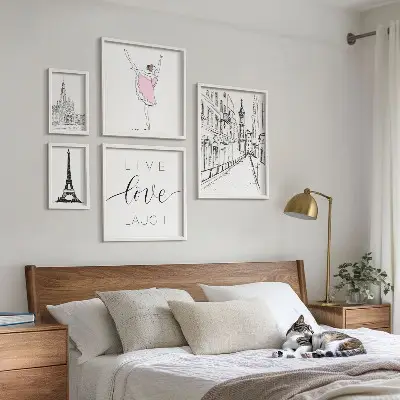 Gallery wall Stylish Parisian inspirations