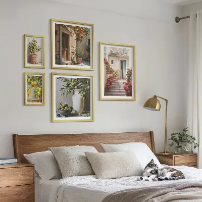 Gallery wall Atmospheric lemon streets
